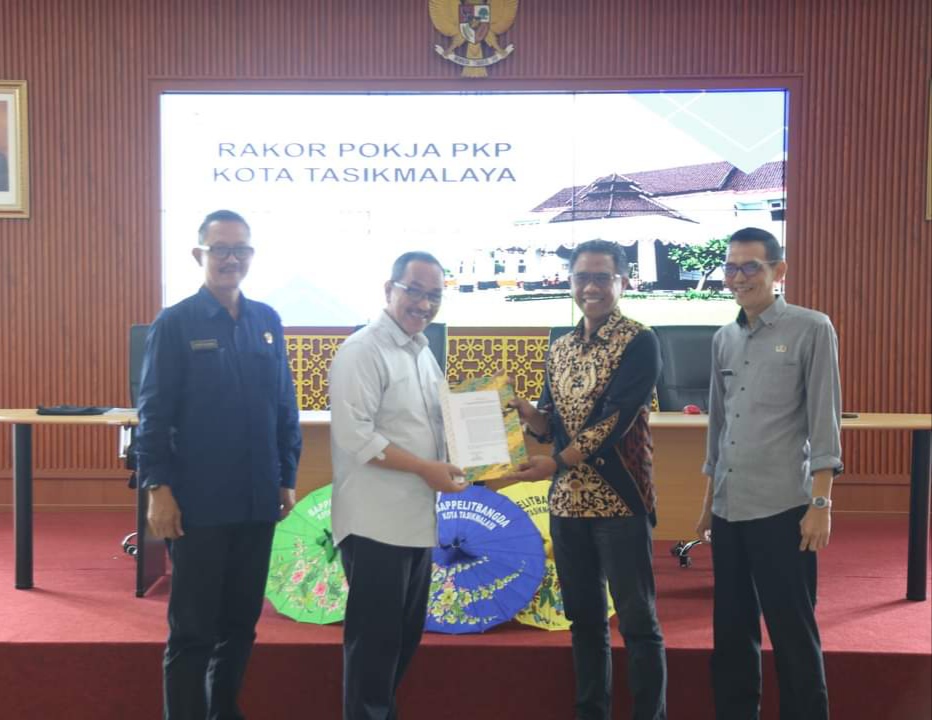 Sekda Ivan Hadiri Rapat Koordinasi Pelaksanaan Perda Tata Nilai Kehidupan Masyarakat Yang Religius di Kota Tasikmalaya.