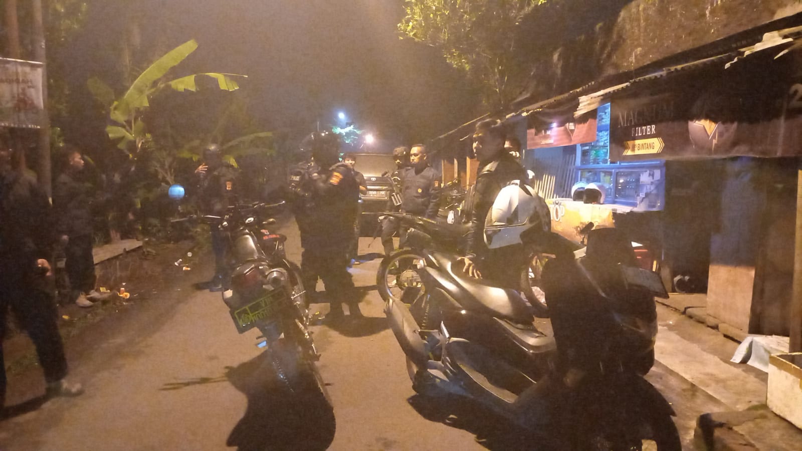 Respons Cepat Aduan Warga, Polisi Di Kota Tasikmalaya Gerebeg Pesta Miras Dan Cegah Keributan Remaja.