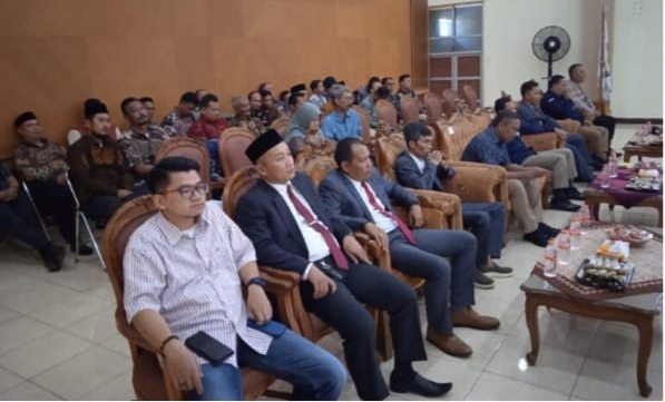 Sekda Kabupaten Ciamis Andang Hadiri Pelantikan Anggota PPS se Kabupaten Ciamis Tahun 2024.