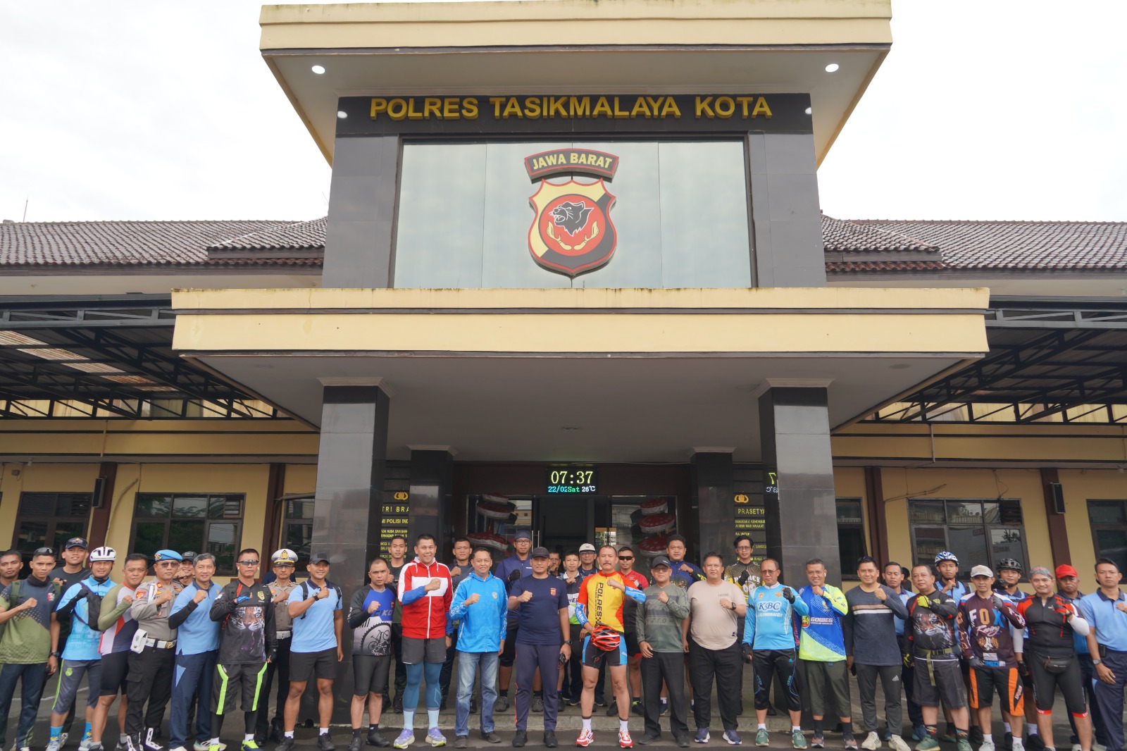 Kapolres Tasikmalaya Kota dan Forkopimda Perkuat Sinergi Lewat Fun Bike Bersama.