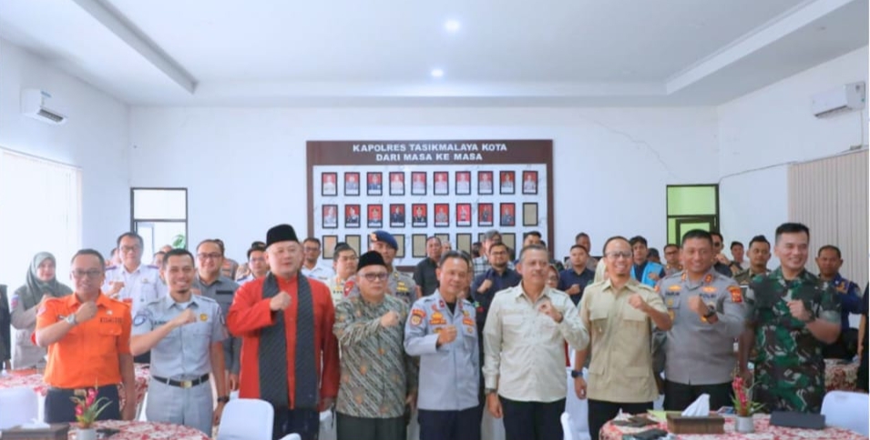 Walikota Tasikmalaya Viman Hadiri Rapat Koordinasi Lintas Sektoral Dalam Rangka Persiapan Operasi Ketupat Lodaya 2025.